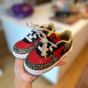 Nike Toddler Air Force 1 Strawberry Banana